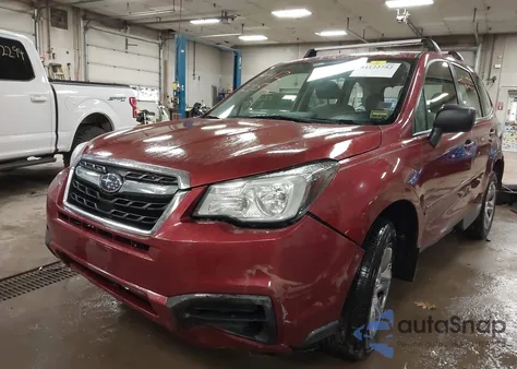 2017 Subaru Forester 2.5I z USA, uszkodzony, nr VIN JF2SJAAC4HH426261